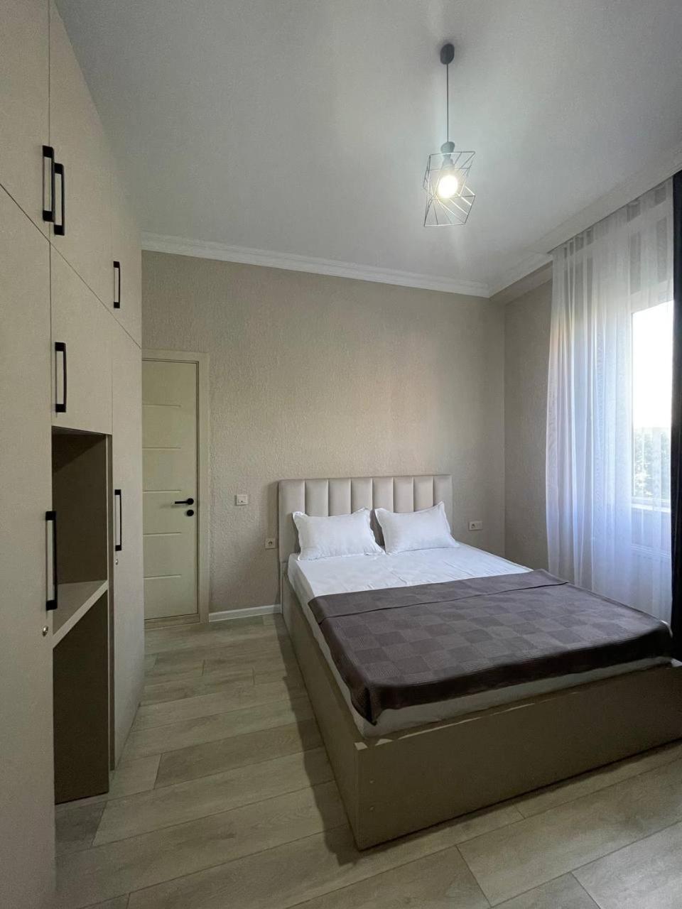 Guest House Nima Koutaïssi Extérieur photo